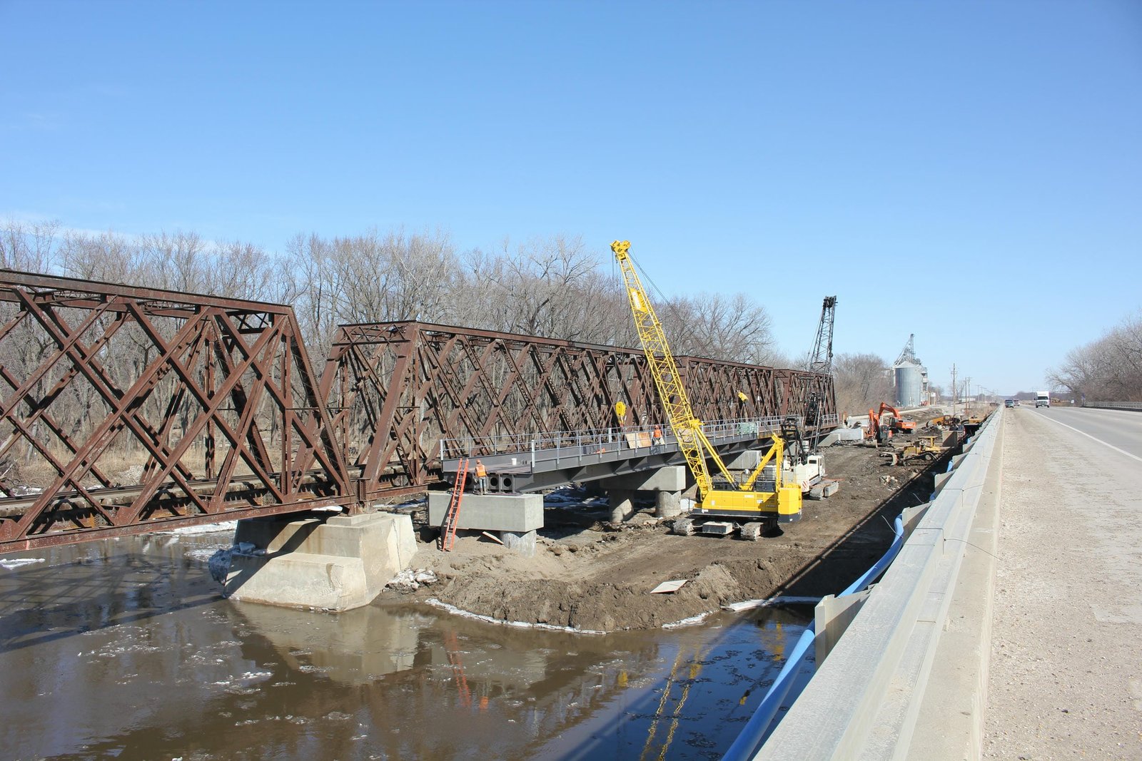 Overview during replacement